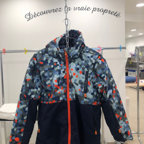 PRESSING MANTEAUX / PRESSING DOUDOUNE CHEZ PRESSING AQUALOGIA NIMES