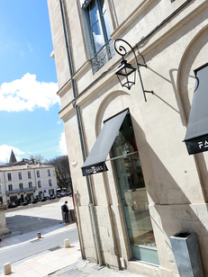 Faubourg Prohin Nîmes Boutique de vêtements homme luxe en centre-ville (® SAAM-Fabrice Chort)