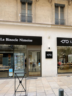 Opticien la binocle nimoise en centre-ville • commerce indépendant • grand choix de lunettes, lentilles