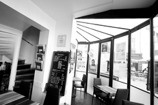 Le Délicafé Nîmes Restaurant Salon de thé au centre-ville sur la Place Bellecroix  (® networld-fabrice Chort)