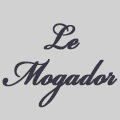 Le restaurant Le Mogador Nîmes vous reçoit en centre-ville sur la Place du Marché Le restaurant Le Mogador Nîmes vous reçoit en centre-ville sur la Place du Marché